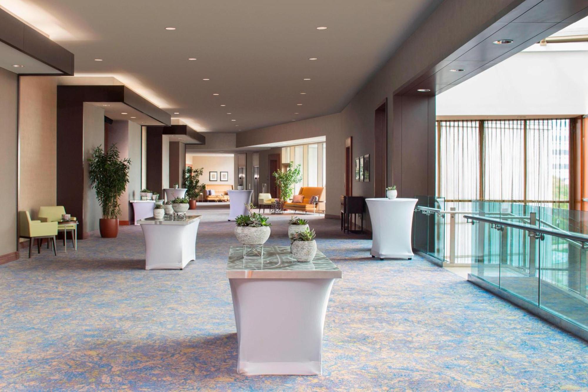 เดอะ เวสติน เจอร์ซี ซิตี้ นิวพอร์ต Hotel เจอร์ซีย์ซิตี้ ภายนอก รูปภาพ