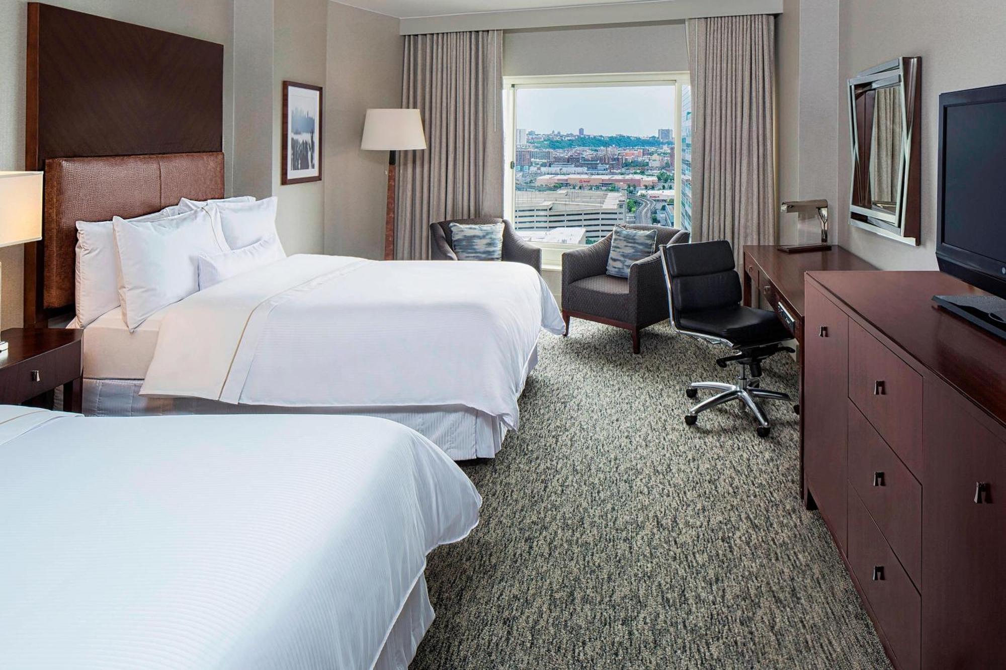 เดอะ เวสติน เจอร์ซี ซิตี้ นิวพอร์ต Hotel เจอร์ซีย์ซิตี้ ภายนอก รูปภาพ